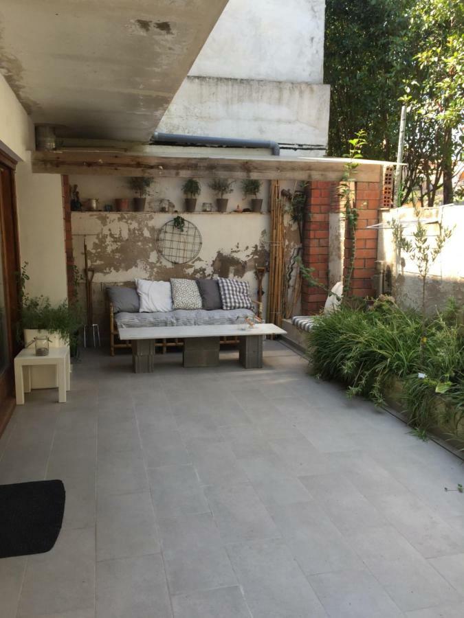 Montserrat Apartment กาลองเย ภายนอก รูปภาพ